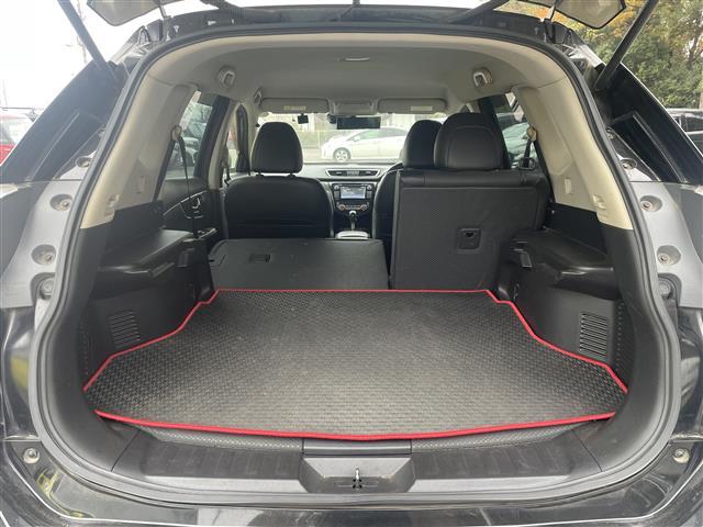 エクストレイル ２０ＸブラクエクストリーマＸエマージェンシブレーキＰ　純正ナビ／アラウンドビューモニター／フルセグ／ＥＴＣ／Ｂｌｕｅｔｏｏｔｈ／ＬＥＤヘッドライト／オートライト／フォグライト／ルーフレール／純正アルミホイール／スマートキー／クルーズコントロール（25枚目）