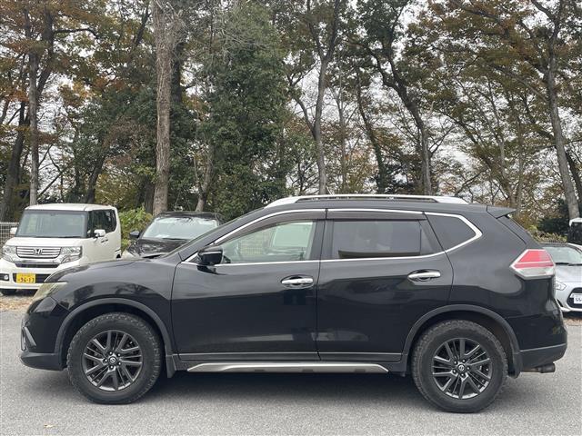 エクストレイル ２０ＸブラクエクストリーマＸエマージェンシブレーキＰ　純正ナビ／アラウンドビューモニター／フルセグ／ＥＴＣ／Ｂｌｕｅｔｏｏｔｈ／ＬＥＤヘッドライト／オートライト／フォグライト／ルーフレール／純正アルミホイール／スマートキー／クルーズコントロール（33枚目）