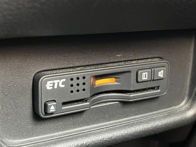 オデッセイ アブソルート・EXホンダセンシング 禁煙車/純正ナビ/バックカメラ/フルセグ/Bluetooth/ETC/両側パワースライドドア/クルーズコントロール/パドルシフト/LEDヘッドライト/オートライト/ハーフレザーシート/パワーシート(10枚目)