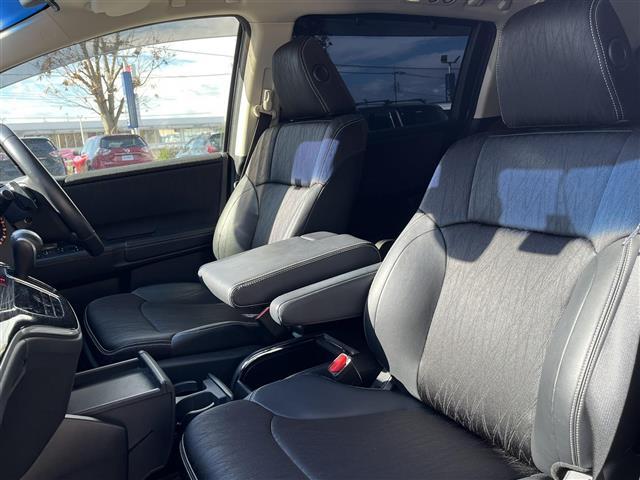 オデッセイ アブソルート・EXホンダセンシング 禁煙車/純正ナビ/バックカメラ/フルセグ/Bluetooth/ETC/両側パワースライドドア/クルーズコントロール/パドルシフト/LEDヘッドライト/オートライト/ハーフレザーシート/パワーシート(23枚目)