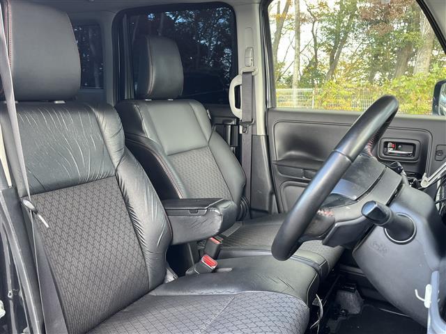 スペーシアカスタム ハイブリッドＸＳターボ　禁煙車／ＥＴＣ／両側パワースライドドア／ルーフキャリア／ハーフレザーシート／シートヒーター／ＬＥＤヘッドライト／フォグライト／オートライト／クルーズコントロール／パドルシフト／デジタルインナーミラー（27枚目）