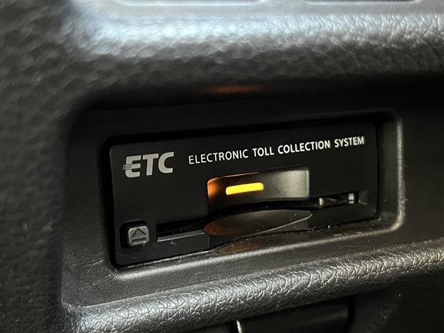 エクストレイル 20XtブラックエクストリーマXエマジェンシブレキP 禁煙車/純正ナビ/アラウンドビューモニター/TV/ビルトインETC/ルーフレール/4WD/スマートキー/スペアキー/クルーズコントロール/ハーフレザーシート/シートヒーター/パワーバックドア(12枚目)