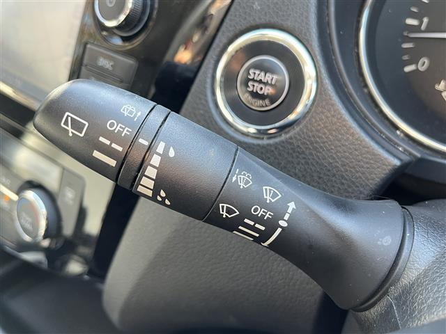 エクストレイル 20XtブラックエクストリーマXエマジェンシブレキP 禁煙車/純正ナビ/アラウンドビューモニター/TV/ビルトインETC/ルーフレール/4WD/スマートキー/スペアキー/クルーズコントロール/ハーフレザーシート/シートヒーター/パワーバックドア(15枚目)