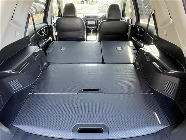 エクストレイル 20XtブラックエクストリーマXエマジェンシブレキP 禁煙車/純正ナビ/アラウンドビューモニター/TV/ビルトインETC/ルーフレール/4WD/スマートキー/スペアキー/クルーズコントロール/ハーフレザーシート/シートヒーター/パワーバックドア(34枚目)