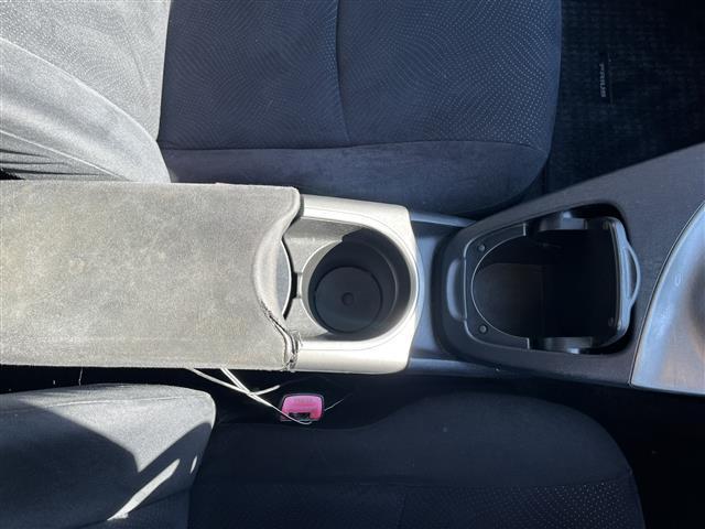 プリウス Sツーリングセレクション 禁煙車/純正ナビ/バックカメラ/フルセグ/DVD再生/モデリスタエアロ/スマートキー/スペアキー/ビルトインETC/オートライト/フォグライト/プッシュボタンスタート/アイドリングストップ(25枚目)