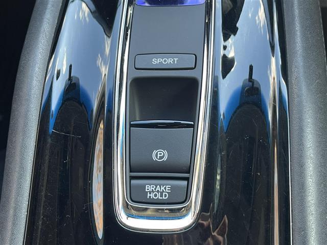 ヴェゼル ハイブリッド 禁煙車/純正ナビ/フルセグTV/Bluetooth/CD/DVD/バックカメラ/クルーズコントロール/プッシュスタート/スマートキー/ウィンカーミラー/ブレーキホールド/パドルシフト(21枚目)