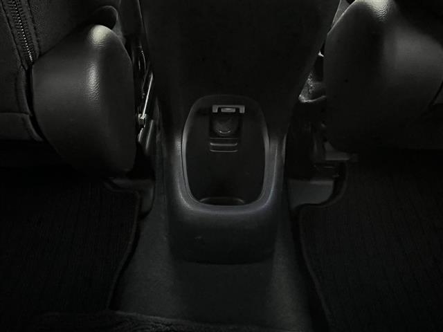 ヴェゼル ハイブリッド 禁煙車/純正ナビ/フルセグTV/Bluetooth/CD/DVD/バックカメラ/クルーズコントロール/プッシュスタート/スマートキー/ウィンカーミラー/ブレーキホールド/パドルシフト(24枚目)