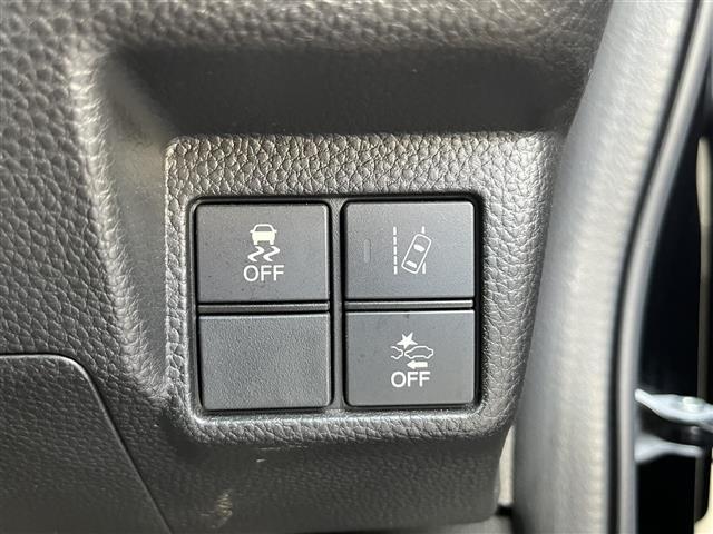 Ｎ－ＢＯＸカスタム Ｇ・Ｌホンダセンシング　社外ナビ／バックカメラ／フルセグ／Ｂｌｕｅｔｏｏｔｈ／片側パワースライドドア／ＥＴＣ／ＬＥＤヘッドライト／オートライト／ホンダセンシング／スマートキー／プッシュボタンスタート／純正アルミホイール（10枚目）