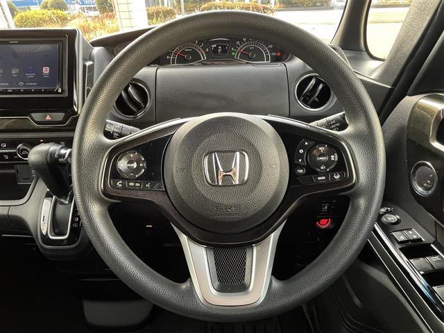 Ｎ－ＢＯＸカスタム Ｇ・Ｌホンダセンシング　社外ナビ／バックカメラ／フルセグ／Ｂｌｕｅｔｏｏｔｈ／片側パワースライドドア／ＥＴＣ／ＬＥＤヘッドライト／オートライト／ホンダセンシング／スマートキー／プッシュボタンスタート／純正アルミホイール（14枚目）