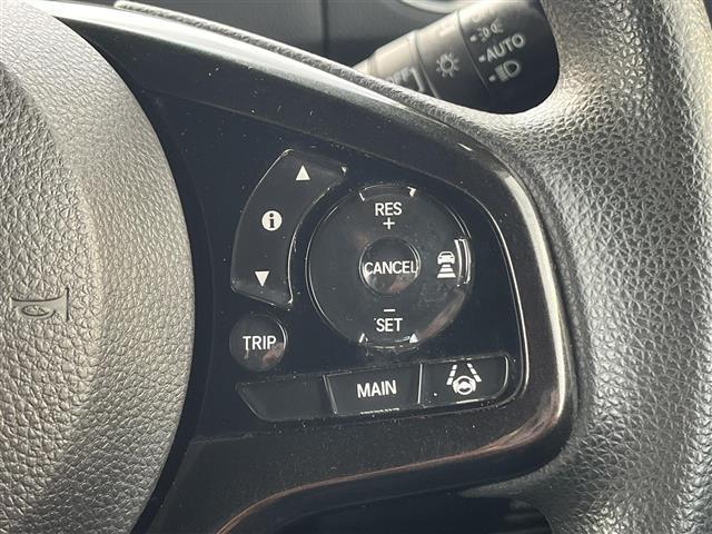 Ｎ－ＢＯＸカスタム Ｇ・Ｌホンダセンシング　社外ナビ／バックカメラ／フルセグ／Ｂｌｕｅｔｏｏｔｈ／片側パワースライドドア／ＥＴＣ／ＬＥＤヘッドライト／オートライト／ホンダセンシング／スマートキー／プッシュボタンスタート／純正アルミホイール（16枚目）