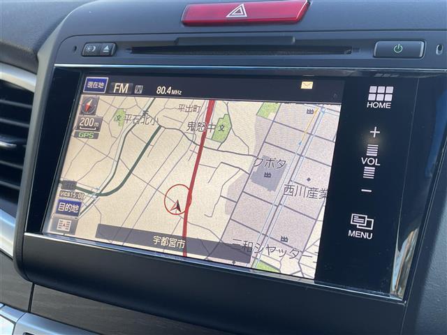 ジェイド ハイブリッドＸ　禁煙車　純正ナビ　ＣＤ　Ｂｌｕｅｔｏｏｔｈ接続　バックカメラ　コンフォートビューパッケージ　社外デジタルインナーミラー　ＬＥＤヘッドライト　スマートキー　プッシュスタート　ＥＴＣ　シートヒーター（5枚目）