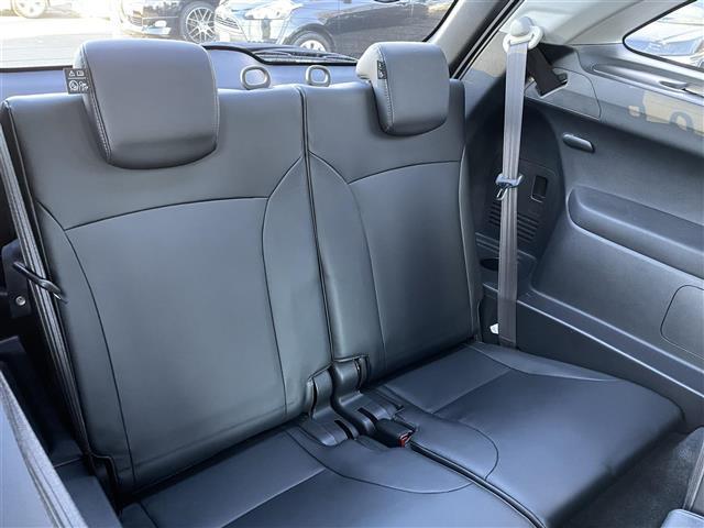 ジェイド ハイブリッドＸ　禁煙車　純正ナビ　ＣＤ　Ｂｌｕｅｔｏｏｔｈ接続　バックカメラ　コンフォートビューパッケージ　社外デジタルインナーミラー　ＬＥＤヘッドライト　スマートキー　プッシュスタート　ＥＴＣ　シートヒーター（30枚目）