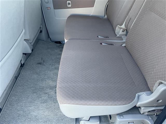 エブリイワゴン ＪＰターボ　禁煙車／社外ナビ／ワンセグ／片側パワースライドドア／キーレス／純正アルミホイール／ＡＢＳ／ターボ／フロアマット／パワーウィンド（31枚目）