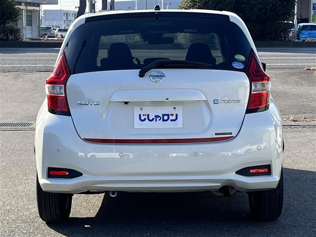 ノート ｅ－パワー　Ｘ　ブラックアロー　禁煙車／純正ナビ／バックカメラ／フルセグ／Ｂｌｕｅｔｏｏｔｈ／ＥＴＣ／ＬＥＤヘッドライト／オートライト／フォグライト／スマートキー／純正アルミホイール／クルーズコントロール／衝突軽減ブレーキ（34枚目）