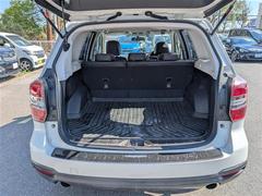 フォレスター ２．０ＸＴ　アイサイト　禁煙車　Aftermarket１８インチＡＷ　電動リアゲート 0541632A20250418J001 6