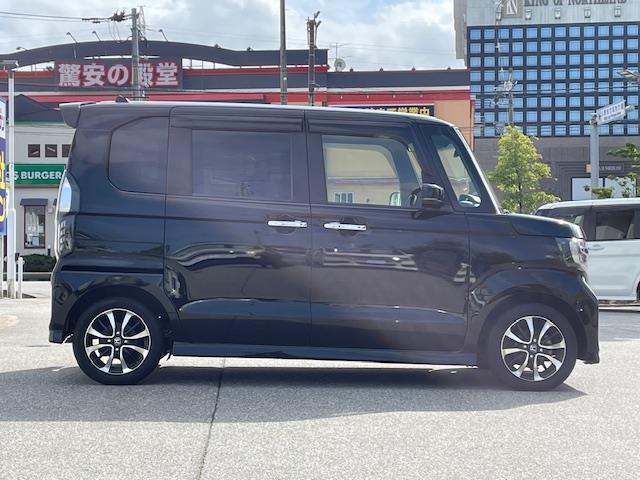 Ｎ－ＢＯＸカスタム Ｇ・Ｌ　Ｓｔｒａｄａナビ　フルセグ　Ｂｌｕｅｔｏｏｔｈ　バックカメラ　前後ドライブレコーダー　ＥＴＣ　横滑り防止装置　片側パワースライドドア　ＬＥＤヘッドライト　オートライト　プッシュスタート　スマートキー（36枚目）