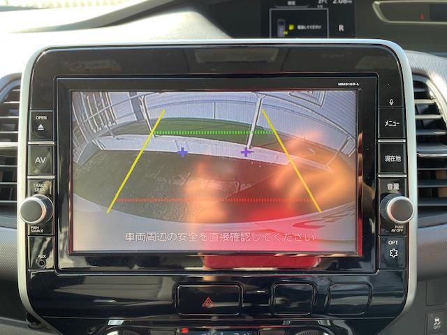 セレナ X 純正9インチナビ バックカメラ 片側パワースライドドア ETC クルーズコントロール アイドリングストップ WAC ステアリングリモコン シートバックテーブル プッシュスタート スマートキー(2枚目)