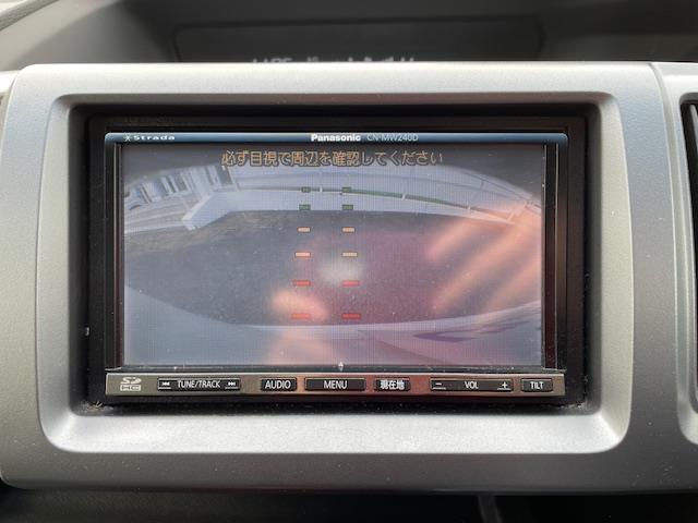 ステップワゴンスパーダ Z ナビ フルセグ バックカメラ ETC 前後ドライブレコーダー 両側パワースライドドア 横滑り防止システム パドルシフト HIDヘッドライト オートライト フォグランプ ドアバイザー CD/DVD再生(2枚目)