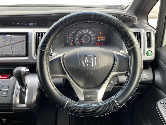 ステップワゴンスパーダ Z ナビ フルセグ バックカメラ ETC 前後ドライブレコーダー 両側パワースライドドア 横滑り防止システム パドルシフト HIDヘッドライト オートライト フォグランプ ドアバイザー CD/DVD再生(7枚目)