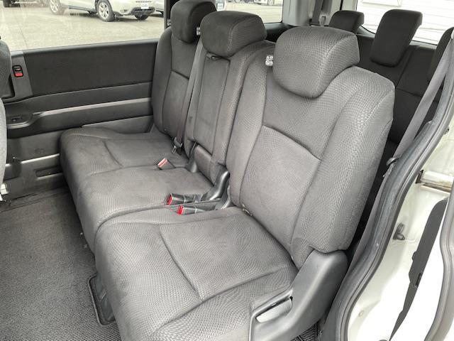 ステップワゴンスパーダ Z ナビ フルセグ バックカメラ ETC 前後ドライブレコーダー 両側パワースライドドア 横滑り防止システム パドルシフト HIDヘッドライト オートライト フォグランプ ドアバイザー CD/DVD再生(24枚目)