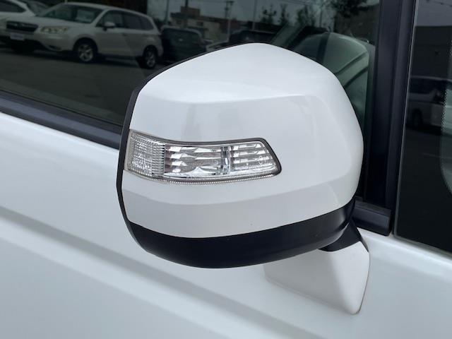 ステップワゴンスパーダ Z ナビ フルセグ バックカメラ ETC 前後ドライブレコーダー 両側パワースライドドア 横滑り防止システム パドルシフト HIDヘッドライト オートライト フォグランプ ドアバイザー CD/DVD再生(30枚目)