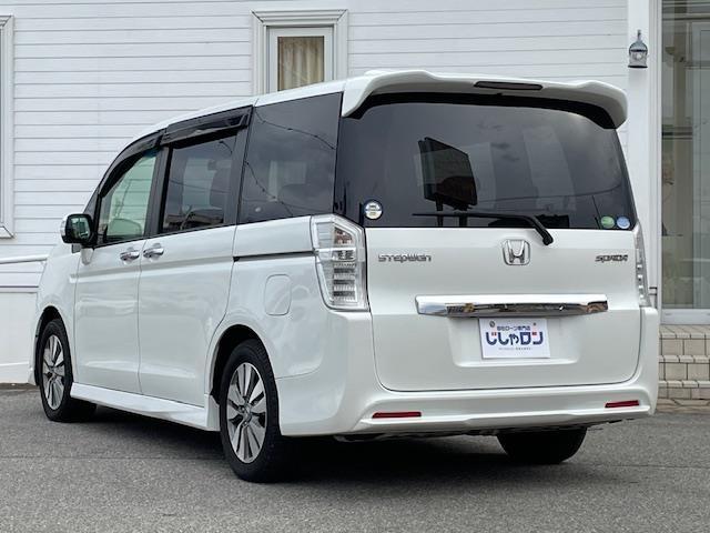 ステップワゴンスパーダ Z ナビ フルセグ バックカメラ ETC 前後ドライブレコーダー 両側パワースライドドア 横滑り防止システム パドルシフト HIDヘッドライト オートライト フォグランプ ドアバイザー CD/DVD再生(43枚目)