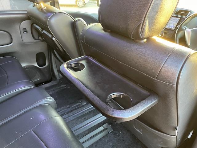 セレナ ハイウェイスターＳ－ＨＶアドバンスドセーフティパック　フリップダウンモニター　純正ナビ　両側パワースライドドア　衝突被害軽減システム　全周囲カメラ　横滑り防止　レーンキープアシスト　クルーズコントロール　コーナーセンサー　ＥＴＣ　レザー調シートカバー（26枚目）