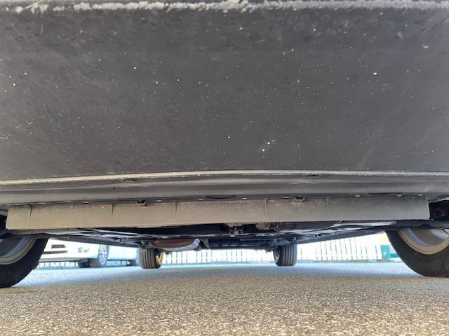 セレナ ハイウェイスターＳ－ＨＶアドバンスドセーフティパック　フリップダウンモニター　純正ナビ　両側パワースライドドア　衝突被害軽減システム　全周囲カメラ　横滑り防止　レーンキープアシスト　クルーズコントロール　コーナーセンサー　ＥＴＣ　レザー調シートカバー（41枚目）