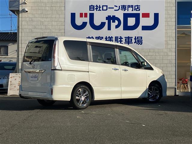 日産 セレナ