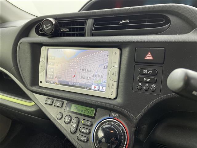 アクア Ｓ　純正ナビ　ＣＤ／ＤＶＤ／Ｂｌｕｅｔｏｏｔｈ／フルセグ　ドラレコ　シートヒーター　バックカメラ　ＥＴＣ　オートライト　プッシュスタート　スマートキ（6枚目）