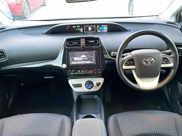 プリウス S 純正ナビ バックカメラ ETC プッシュスタート LEDヘッドライト ドライブレコーダー オートマチックハイビーム オートライト 純正フロアマット クルーズコントロール(7枚目)