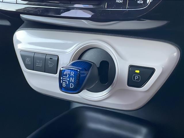 プリウス S 純正ナビ バックカメラ ETC プッシュスタート LEDヘッドライト ドライブレコーダー オートマチックハイビーム オートライト 純正フロアマット クルーズコントロール(18枚目)