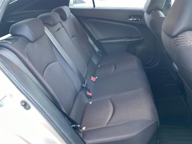 プリウス S 純正ナビ バックカメラ ETC プッシュスタート LEDヘッドライト ドライブレコーダー オートマチックハイビーム オートライト 純正フロアマット クルーズコントロール(26枚目)