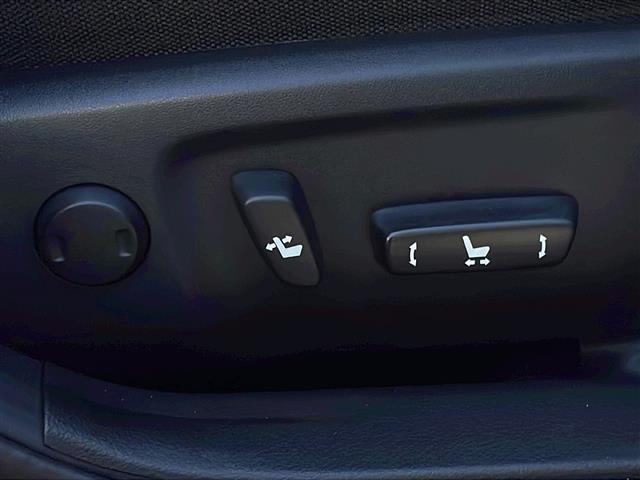 マークX 250G Sパッケージリラックスセレクション 純正ナビ バックカメラ Bluetooth接続 ETC 電動パワーシート 純正18インチアルミホイール 純正フロアマット HIDヘッドライト スマートキー プッシュスタート(22枚目)