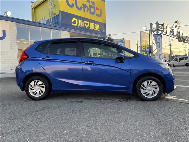 フィット １３Ｇ・Ｌパッケージ　ファインエディション　ナビ　バックカメラ　ＥＴＣ　クルコン　半皮席（20枚目）