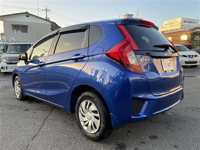 フィット １３Ｇ・Ｌパッケージ　ファインエディション　ナビ　バックカメラ　ＥＴＣ　クルコン　半皮席（30枚目）