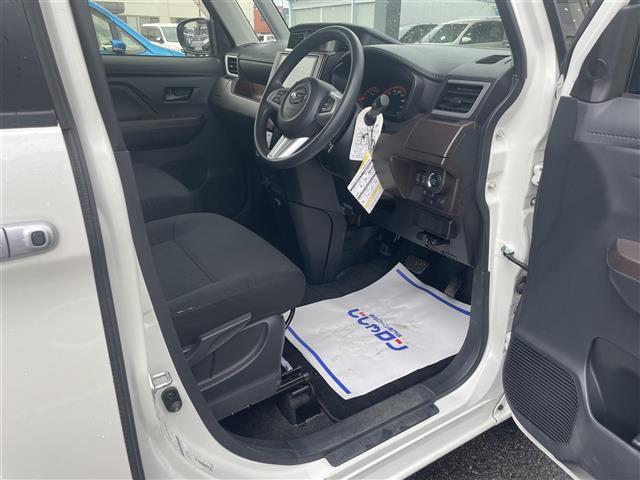 トール Ｇ　ＳＡＩＩ　４ＷＤ　アルパイン９インチナビ（Ｘ９ＶＤ）　フルセグＴＶ　Ｂｌｕｅｔｏｏｔｈ接続　ＣＤ／ＤＶＤ　バックカメラ　ＥＴＣ　ステアリングリモコン　両側パワースライドドア　プッシュスタート（19枚目）