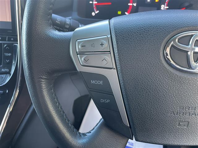 アルファード ２４０Ｓ　社外１０型ナビ　フルセグ　ＡＭ／ＦＭ　ＣＤ／ＤＶＤ　Ｂｌｕｅｔｏｏｔｈ接続　フリップダウンモニター　両側パワースライドドア　バックカメラ　ＥＴＣ　ＨＩＤオートライト　前後コーナーセンサー（7枚目）