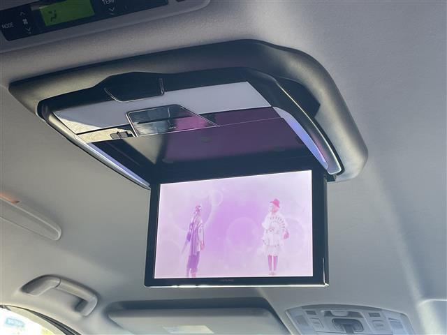 アルファード ２４０Ｓ　社外１０型ナビ　フルセグ　ＡＭ／ＦＭ　ＣＤ／ＤＶＤ　Ｂｌｕｅｔｏｏｔｈ接続　フリップダウンモニター　両側パワースライドドア　バックカメラ　ＥＴＣ　ＨＩＤオートライト　前後コーナーセンサー（16枚目）