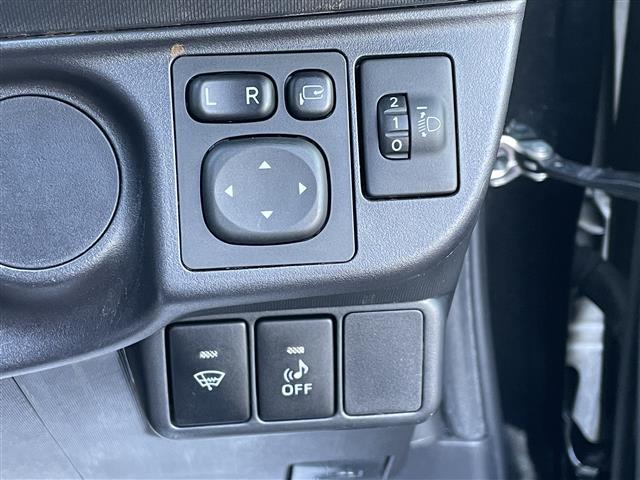 アクア X-アーバン 社外ナビ フルセグTV AM/FM CD/DVD Bluetooth接続 バックカメラ 純正アルミホイール 純正フロアマット リモコンキー(12枚目)