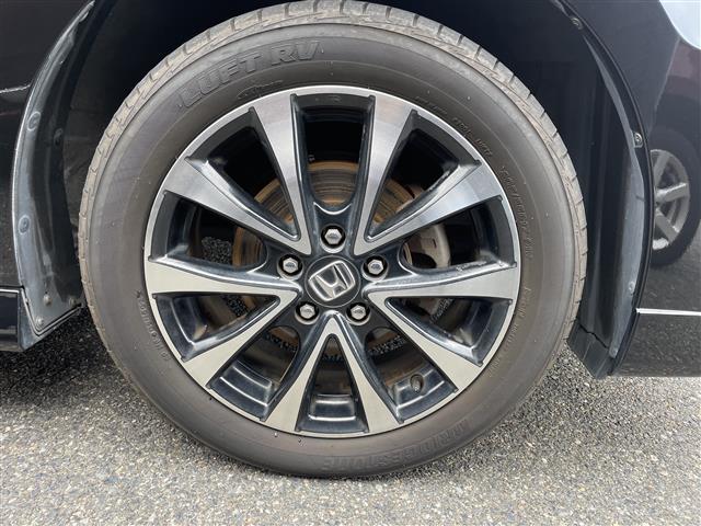 ステップワゴンスパーダ Ｚ　クールスピリット　社外９型メモリーナビ（ＡＶＮ－ＺＸ０２ｉ）フルセグ／ＣＤ／ＤＶＤ／ＢＴ　バックカメラ　社外フリップダウンモニター　両側パワースライドドア　パドルシフト　ＨＩＤオートライト　ＥＴＣ　横滑り防止（35枚目）