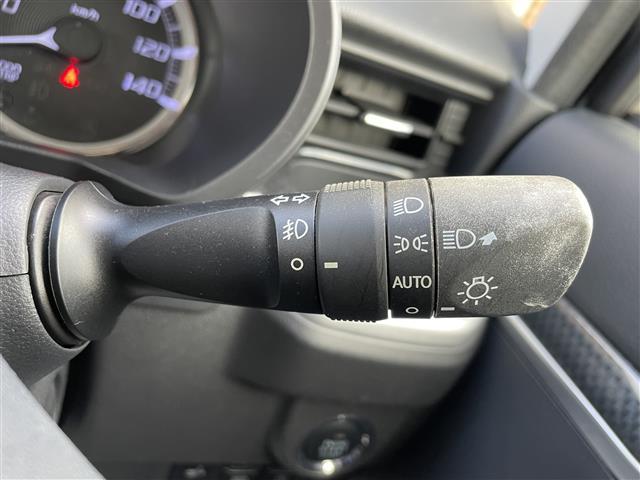 ムーヴ カスタム Xリミテッド SAIII 純正ナビ ワンセグTV AM/FM CD/DVD Bluetooth接続 スマートアシストIII 純正ドライブレコーダー D席シートヒーター プッシュスタート 純正LEDヘッドライト ETC(7枚目)