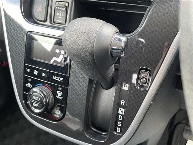 ムーヴ カスタム Xリミテッド SAIII 純正ナビ ワンセグTV AM/FM CD/DVD Bluetooth接続 スマートアシストIII 純正ドライブレコーダー D席シートヒーター プッシュスタート 純正LEDヘッドライト ETC(11枚目)