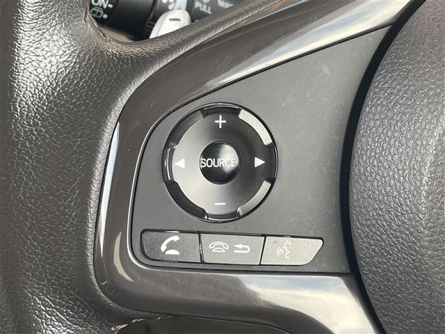 N-BOX G・Lターボホンダセンシング 純正ディスプレイオーディオ ワンセグTV AM/FM CD プッシュスタート クルーズコントロール ドライブレコーダー 純正フロアマット アイドリングストップ(7枚目)