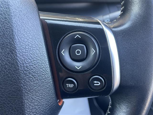 シエンタ ハイブリッドＧ　純正ＳＤナビ（ＮＳＺＮ－Ｗ６４Ｔ）フルセグ／ＣＤ／ＤＶＤ／ＢＴ　バックカメラ　フリップダウンモニター　両側パワースライドドア　トヨタセーフティセンス　ＬＥＤライト　ＥＴＣ　社外１５インチＡＷ（7枚目）