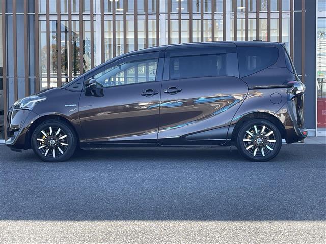 シエンタ ハイブリッドＧ　純正ＳＤナビ（ＮＳＺＮ－Ｗ６４Ｔ）フルセグ／ＣＤ／ＤＶＤ／ＢＴ　バックカメラ　フリップダウンモニター　両側パワースライドドア　トヨタセーフティセンス　ＬＥＤライト　ＥＴＣ　社外１５インチＡＷ（26枚目）