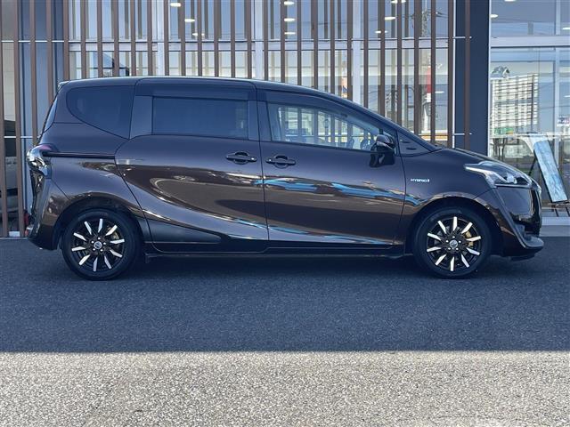 シエンタ ハイブリッドＧ　純正ＳＤナビ（ＮＳＺＮ－Ｗ６４Ｔ）フルセグ／ＣＤ／ＤＶＤ／ＢＴ　バックカメラ　フリップダウンモニター　両側パワースライドドア　トヨタセーフティセンス　ＬＥＤライト　ＥＴＣ　社外１５インチＡＷ（30枚目）