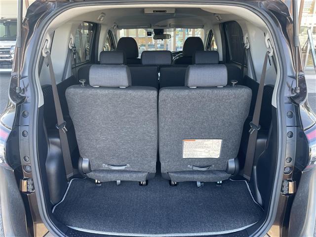 シエンタ ハイブリッドＧ　純正ＳＤナビ（ＮＳＺＮ－Ｗ６４Ｔ）フルセグ／ＣＤ／ＤＶＤ／ＢＴ　バックカメラ　フリップダウンモニター　両側パワースライドドア　トヨタセーフティセンス　ＬＥＤライト　ＥＴＣ　社外１５インチＡＷ（36枚目）