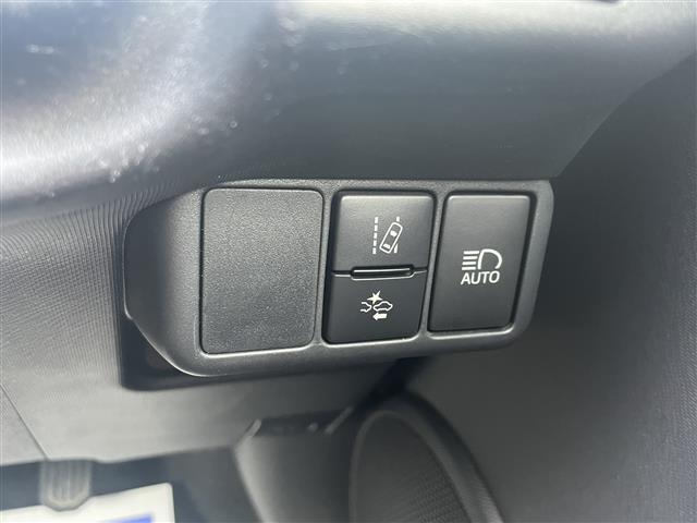 アクア Ｓスタイルブラック　社外ナビ　フルセグＴＶ　ＡＭ／ＦＭ　ＣＤ／ＤＶＤ　Ｂｌｕｅｔｏｏｔｈ接続　バックカメラ　トヨタセーフティセンスＣ　衝突被害軽減ブレーキ　オートマチックハイビーム　ＬＤＡ　ＬＥＤオートライト　ＥＴＣ（14枚目）