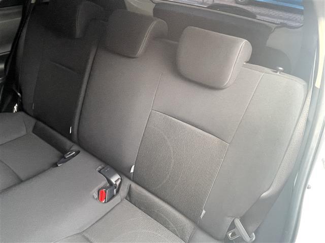 アクア Ｓスタイルブラック　社外ナビ　フルセグＴＶ　ＡＭ／ＦＭ　ＣＤ／ＤＶＤ　Ｂｌｕｅｔｏｏｔｈ接続　バックカメラ　トヨタセーフティセンスＣ　衝突被害軽減ブレーキ　オートマチックハイビーム　ＬＤＡ　ＬＥＤオートライト　ＥＴＣ（23枚目）